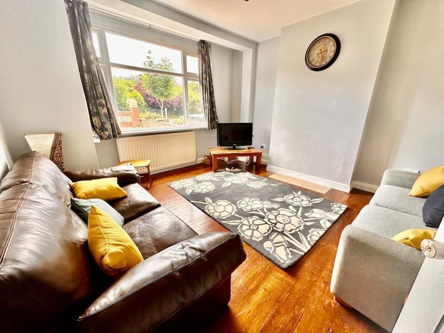 Apartament 5 Bed In Se12